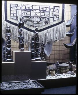 Chilkat blanket and argillite sculptures on display in Montréal