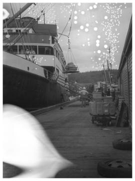 Catala being loaded with cargo