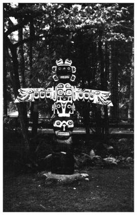 Totem pole at Capilano Suspension Bridge