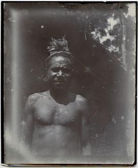 Local man with headdress and piercings, Upper Mimika