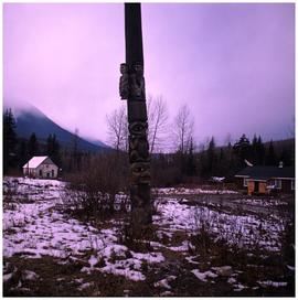 Unidentified totem pole, Hazelton area