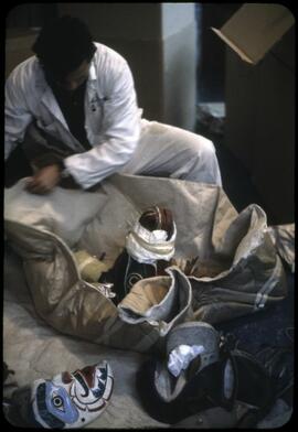 Items being packed in Montréal