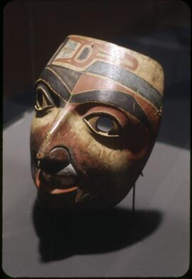 Mask on display in Montréal