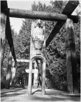 Kwakwakw’wakw house frame
