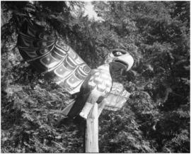 Eagle sculpture, Kwakwakw’wakw