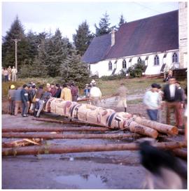 R. Davidson [Jr.] pole raising, Masset Q.C.I.